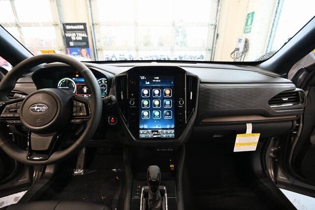 2025 Subaru Forester Touring Hybrid