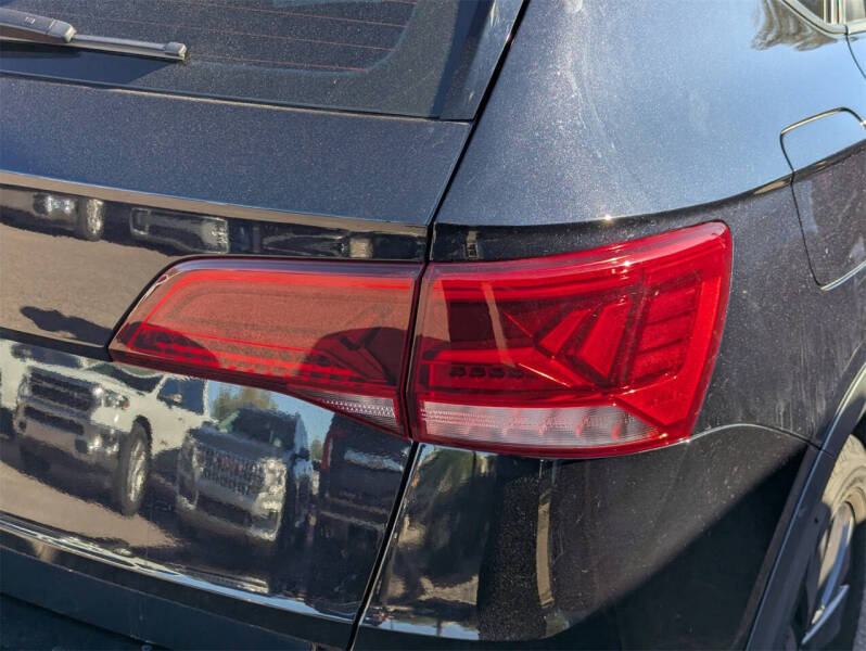 2023 Volkswagen Taos S