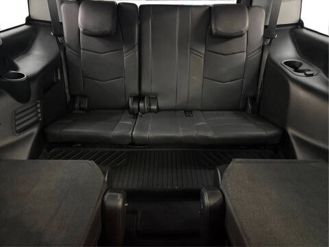 2020 Cadillac Escalade Luxury