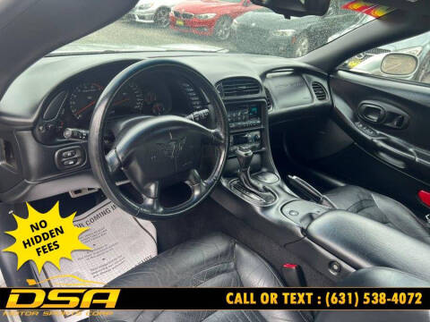 2004 Chevrolet Corvette