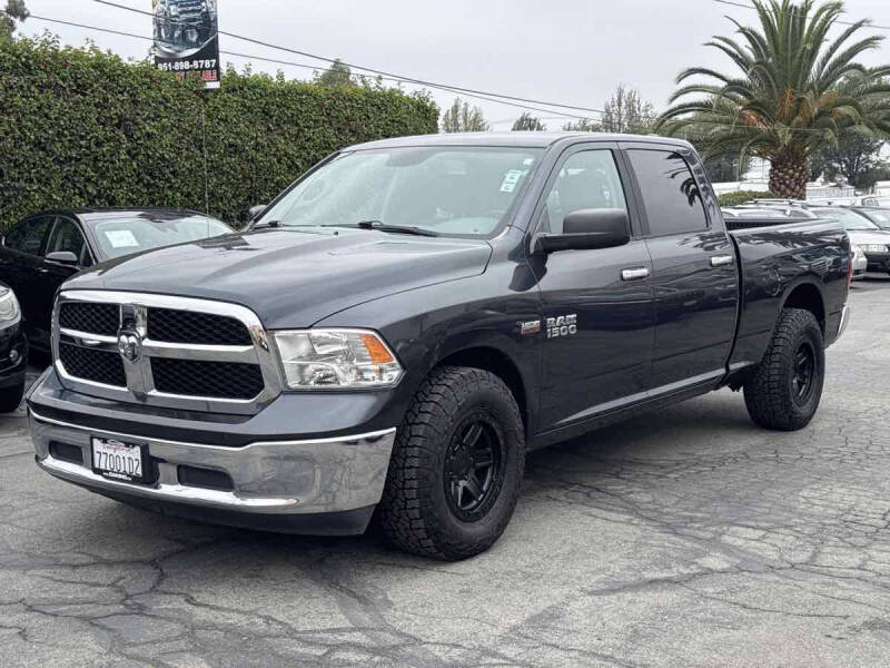 2017 RAM 1500 SLT