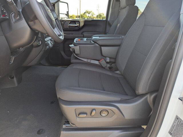 2025 Chevrolet Silverado 2500HD