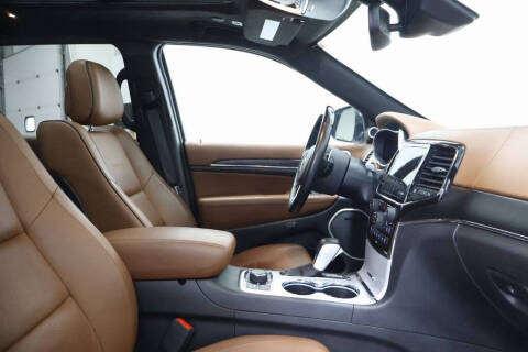 2021 Jeep Grand Cherokee Summit