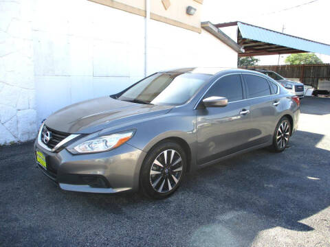 2018 Nissan Altima for sale at Metroplex Motors Inc. in Houston TX