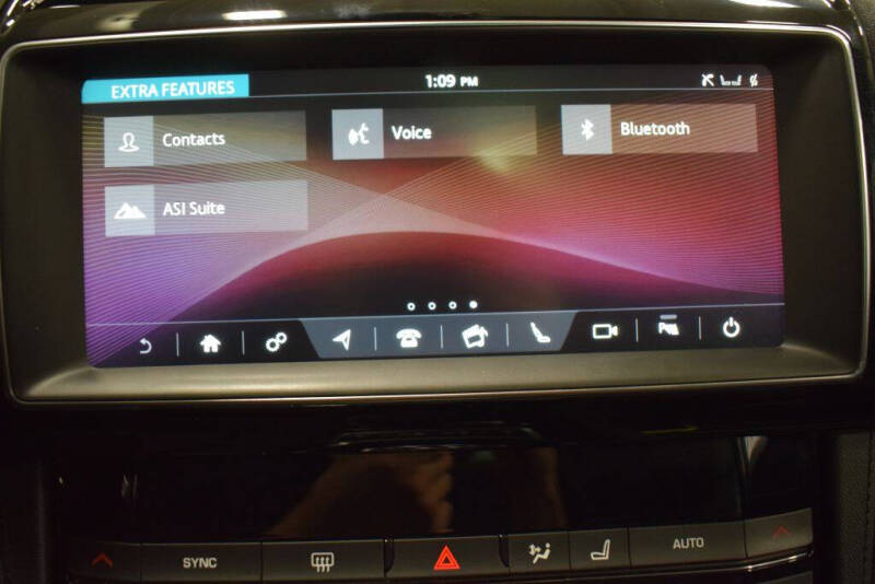 2019 Jaguar F-PACE 30t Prestige