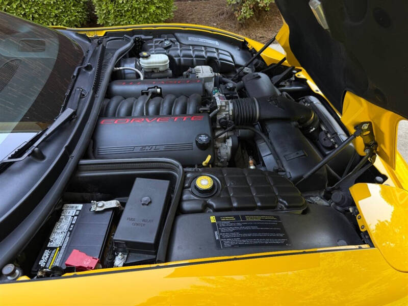 2004 Chevrolet Corvette
