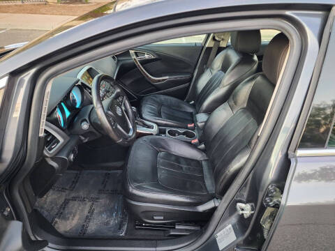 2012 Buick Verano Leather Group