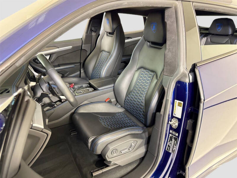 2020 Lamborghini Urus