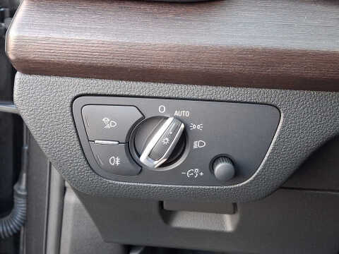 2022 Audi Q5 quattro S line Premium 45 TFSI