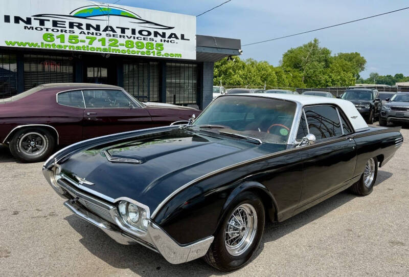 1961 Ford Thunderbird