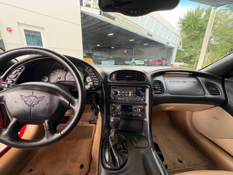 2004 Chevrolet Corvette