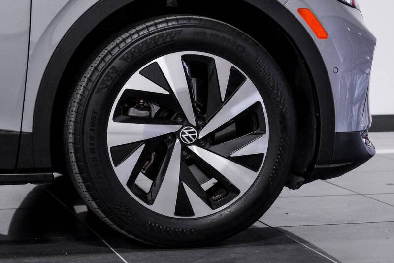 2023 Volkswagen ID.4 Pro