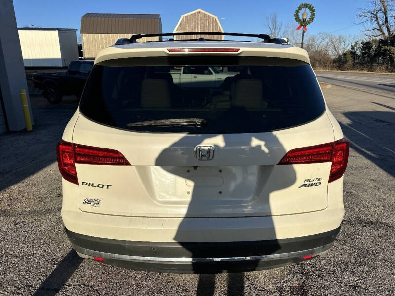 2017 Honda Pilot Elite