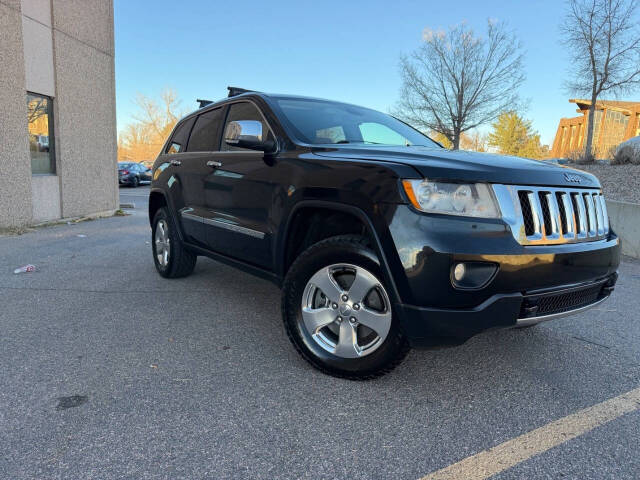 2013 Jeep Grand Cherokee Overland's photo