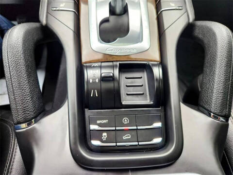 2012 Porsche Cayenne Tiptronic