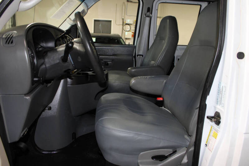 2008 Ford E-Series E-350 SD