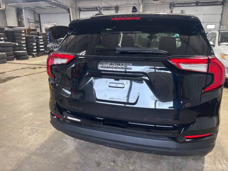 2024 GMC Terrain SLE