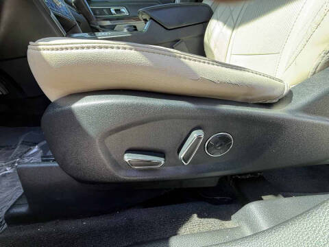 2017 Ford Explorer Platinum