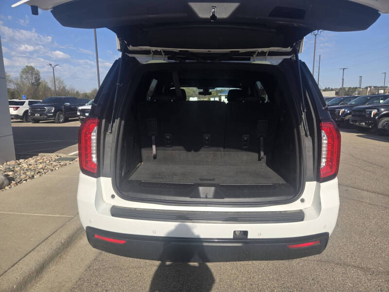 2021 GMC Yukon SLE