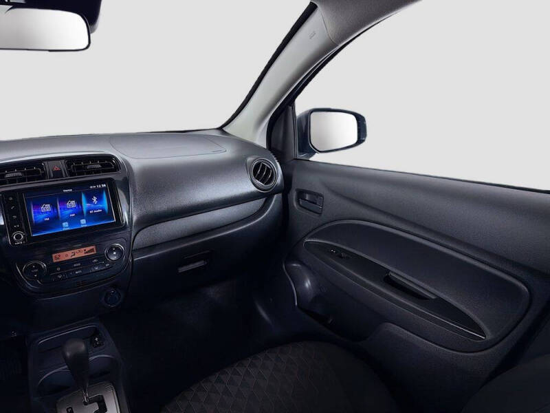 2023 Mitsubishi Mirage ES