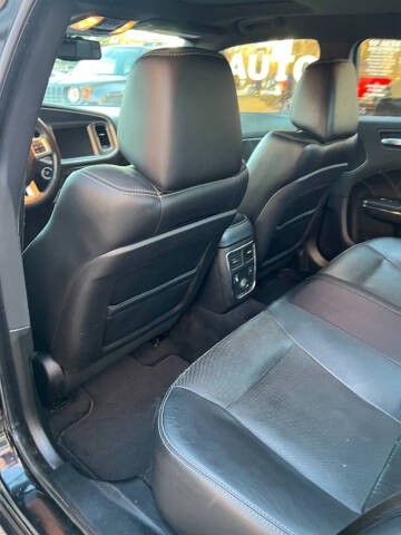 2014 Dodge Charger R/T Plus