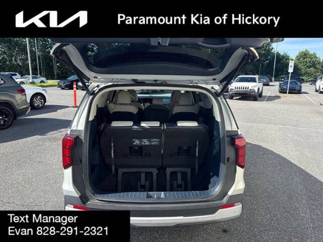 2025 Kia Carnival EX