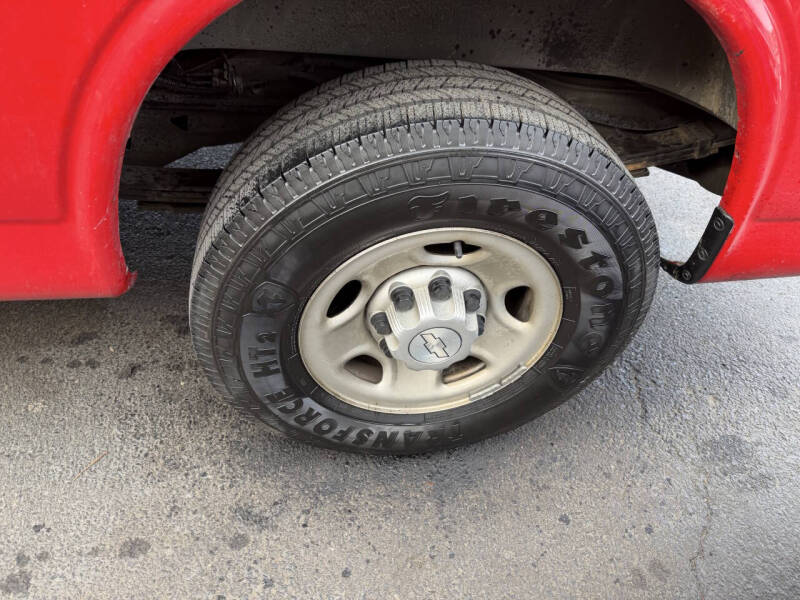 2017 Chevrolet Express 2500