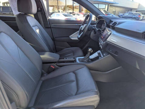 2021 Audi Q3 quattro S line Premium 45 TFSI