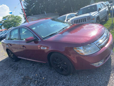 2008 Ford Taurus for sale at Trocci's Auto Sales in West Pittsburg PA