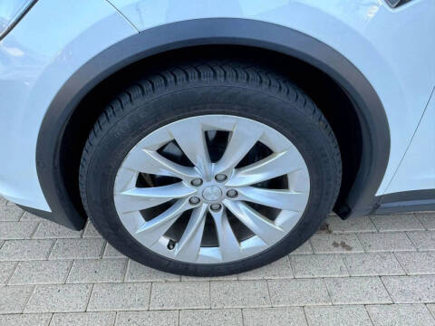2018 Tesla Model X 75D