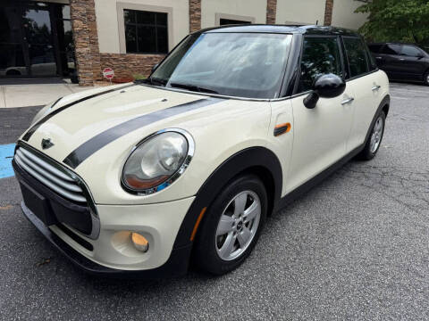 2015 MINI Hardtop 4 Door Cooper
