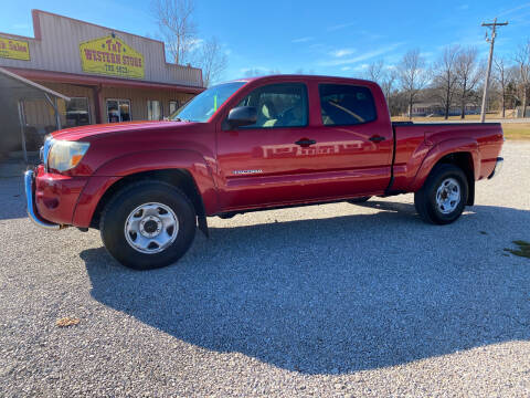 2011 Toyota Tacoma for sale at TNT Truck Sales in Poplar Bluff MO