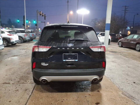 2022 Ford Escape SE