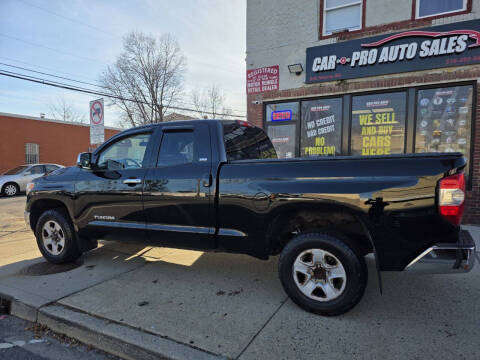 2017 Toyota Tundra SR5