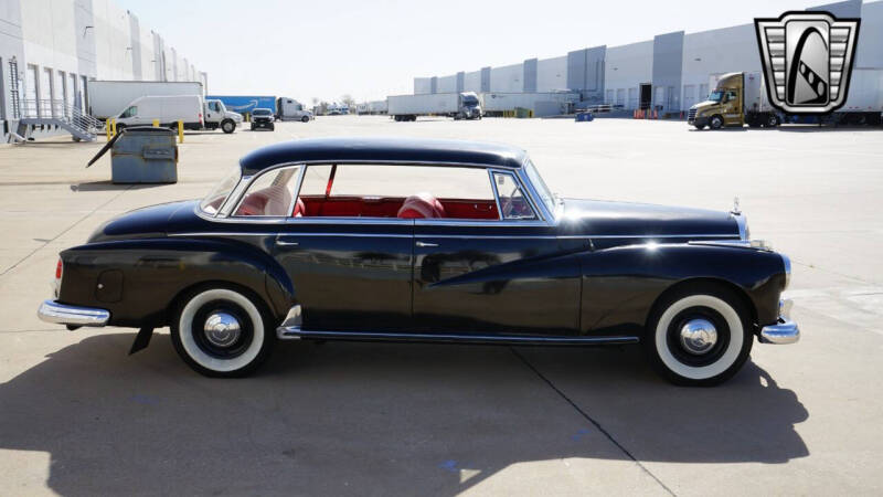 1961 Mercedes-Benz 300-Class