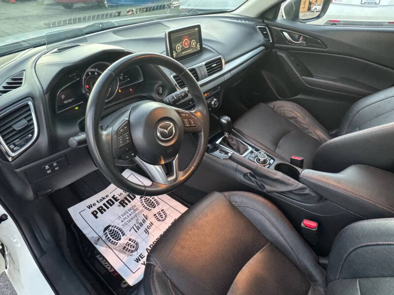 2014 Mazda MAZDA3 s Grand Touring