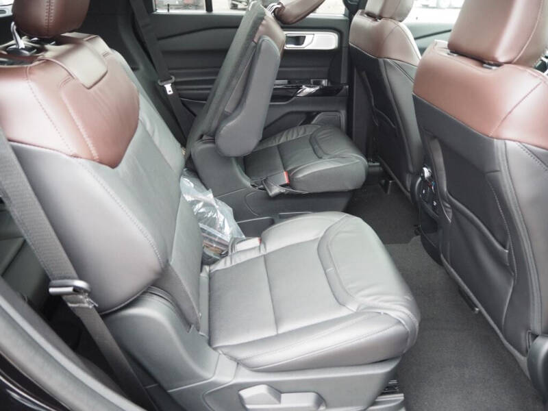2021 Ford Explorer Platinum