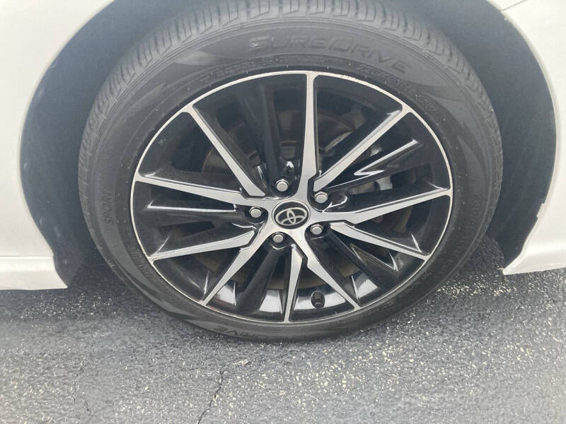 2022 Toyota Camry SE