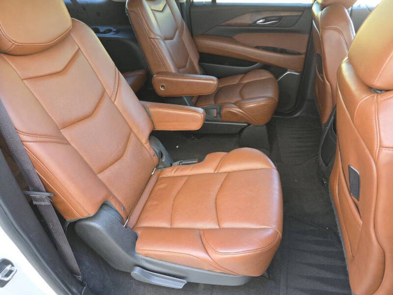 2015 Cadillac Escalade ESV Luxury