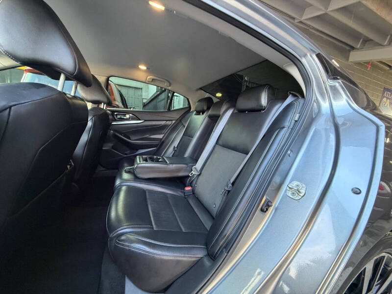 2021 Nissan Maxima 3.5 SV