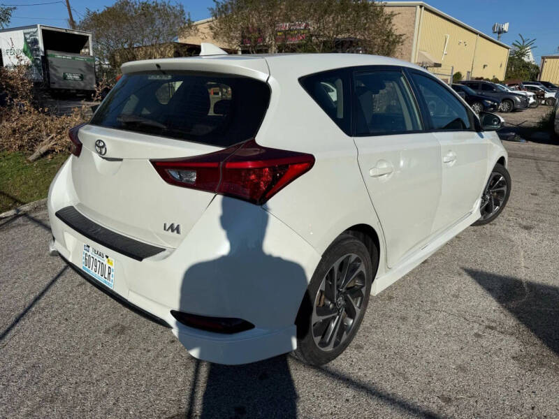 2017 Toyota Corolla iM