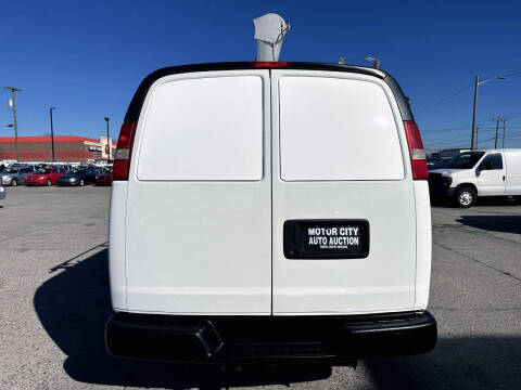 2013 Chevrolet Express 2500