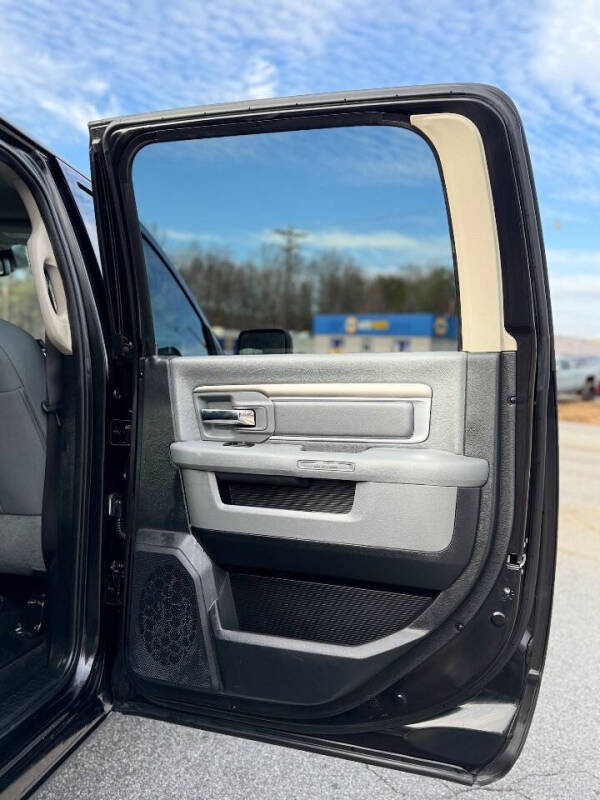 2015 RAM 1500 Big Horn