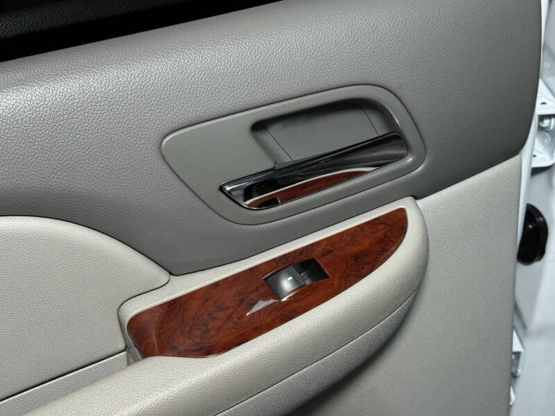 2012 Chevrolet Suburban LT