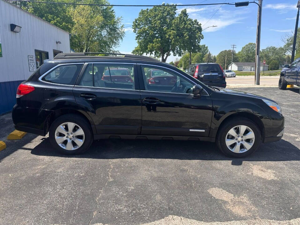 2012 Subaru Outback for sale at GREATNESS AUTO SALES in Green Bay, WI