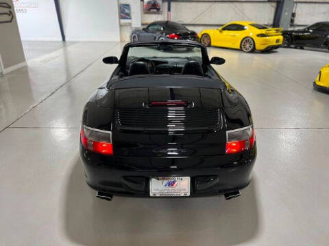 2004 Porsche 911 Carrera