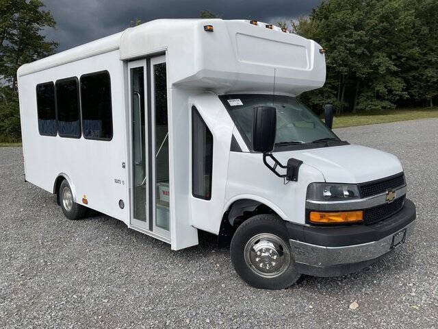 2022 Chevrolet Express 4500