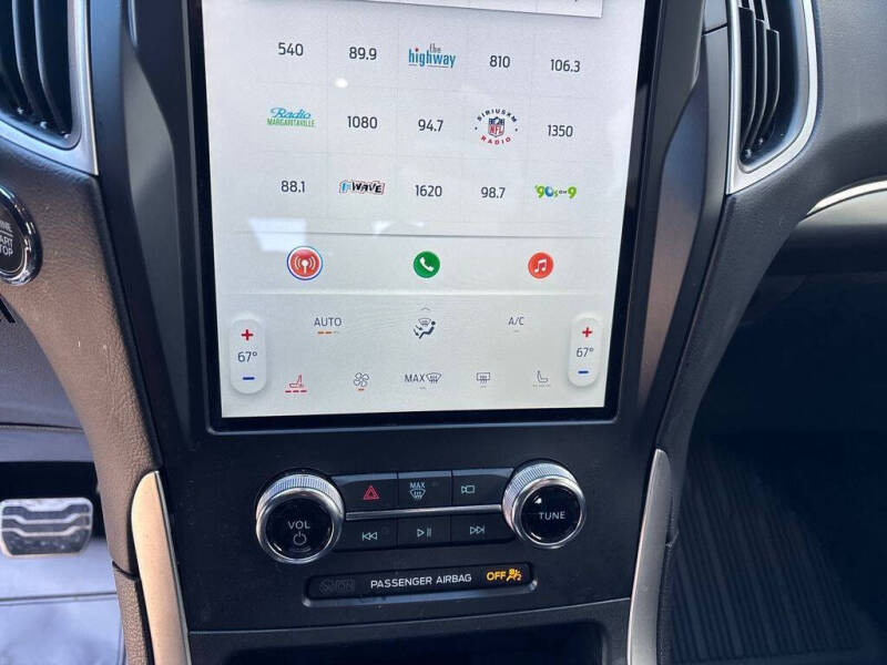 2024 Ford Edge