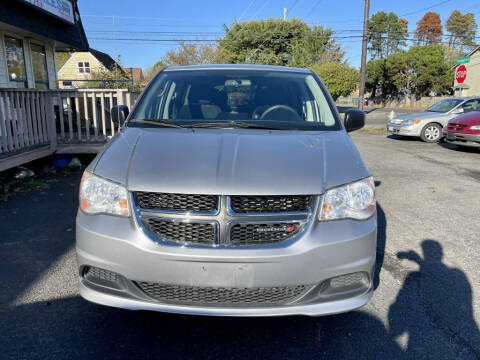 2013 Dodge Grand Caravan for sale at Life Auto Sales in Tacoma WA