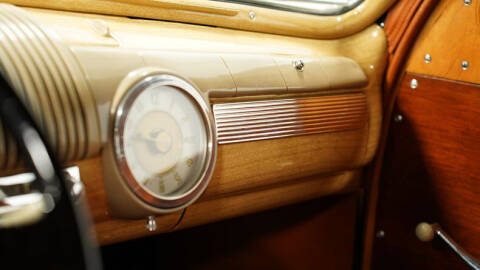 1948 Ford Super Deluxe